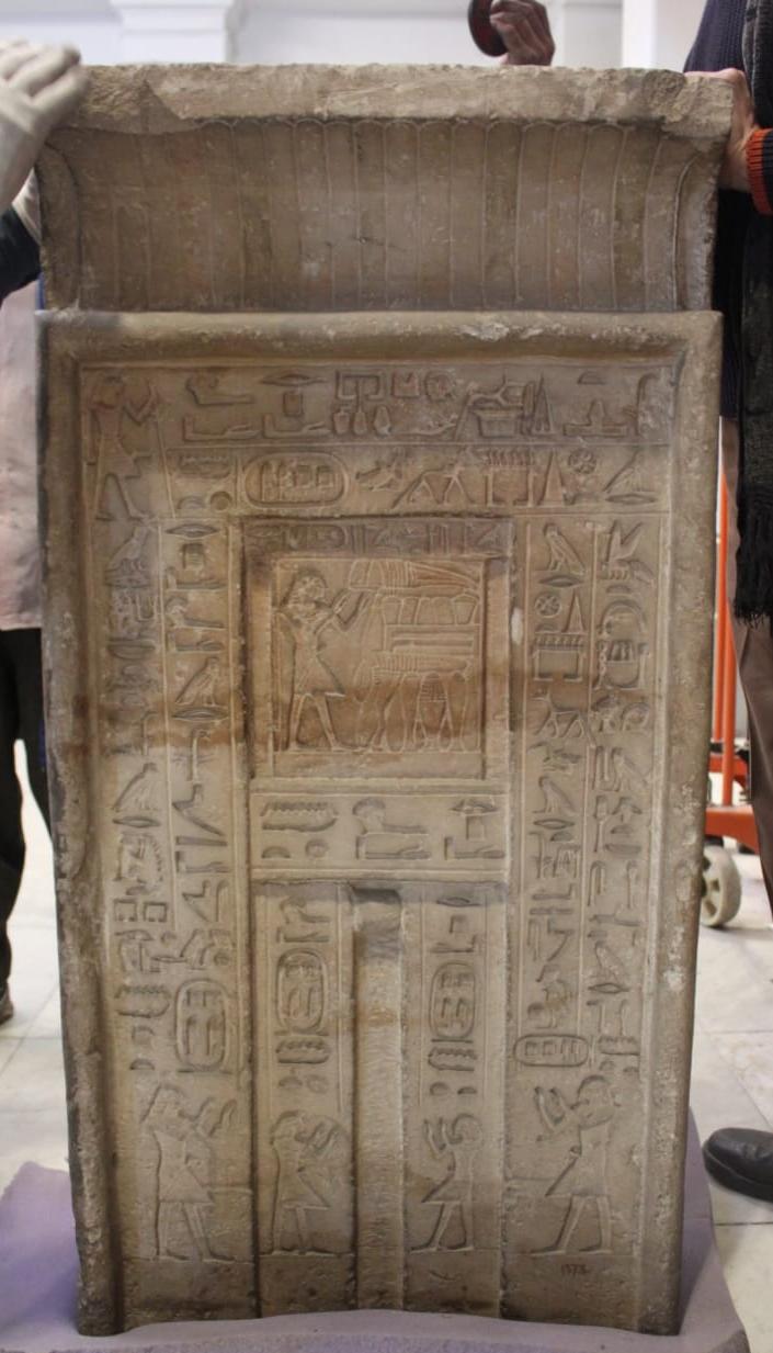 97829-المتحف-المصرى-الكبير-يستقبل-249-قطعة--(1).jpg