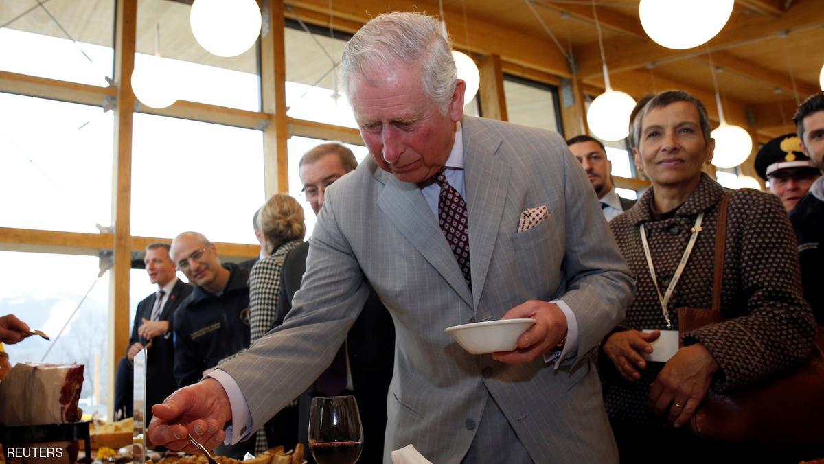 الأمير تشارلز تناول وجبة المعكرونة المحلية