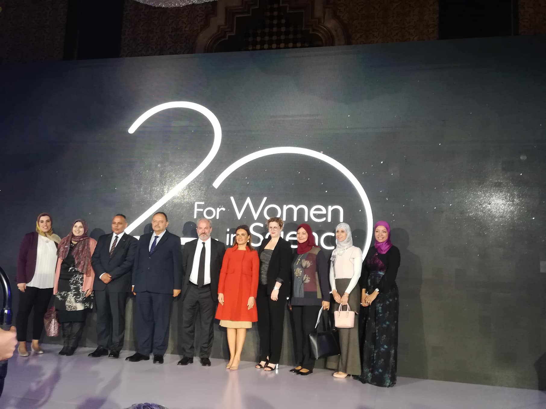 لوريال مصر تطلق نسخة من زمالة يونيسكو المرأة بمشاركة وزيرة الاستثمار