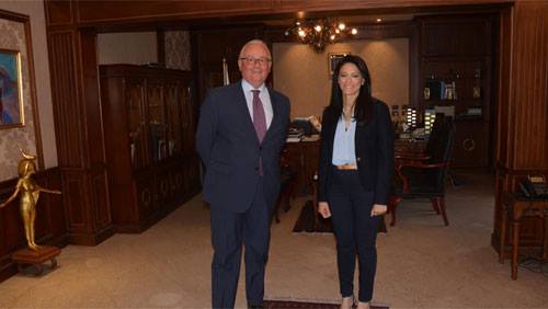 وزيرة السياحة تستقبل السفير الإيطالي بالقاهرة