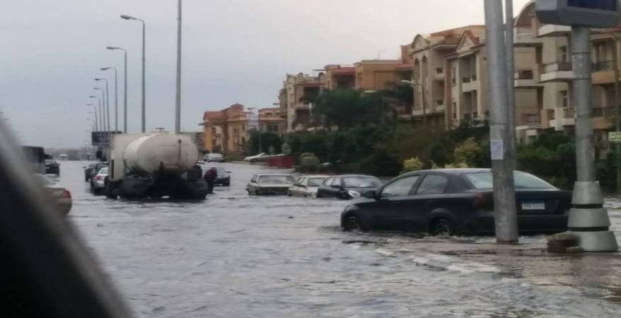 الأمطار في القاهرة الجديدة