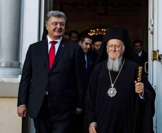 أوكرانيا تنهي «الوصاية الدينية» لروسيا عليها