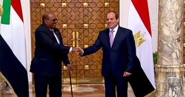الرئيس عبد الفتاح السيسي ونظيره السودانى