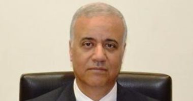 الدكتور عصام الكردى رئيس الجامعة