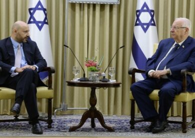 رئيس إسرائيل يستقبل رجل أعمال من أصل لبناني