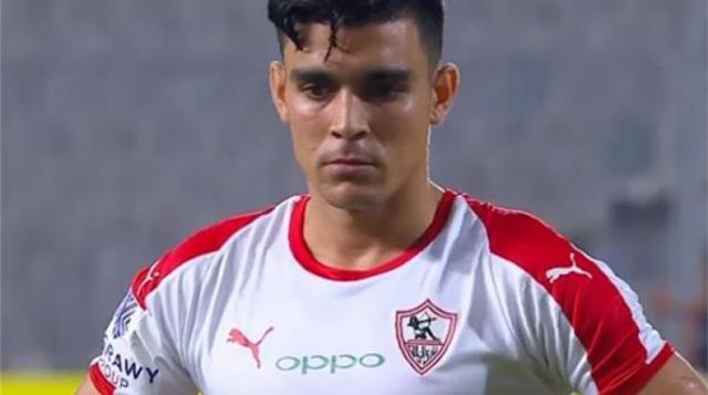 أشرف بن شرقى مهاجم نادى الزمالك 