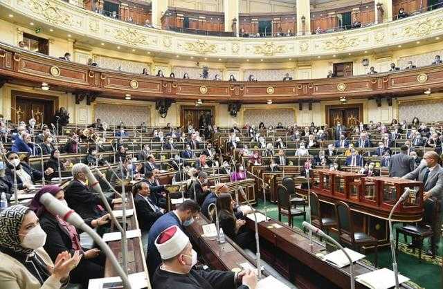 احد اعضاء البرلمان يطالب بعدم القاء أعباء قروض تطوير السكة الحديد علي المواطنيين
