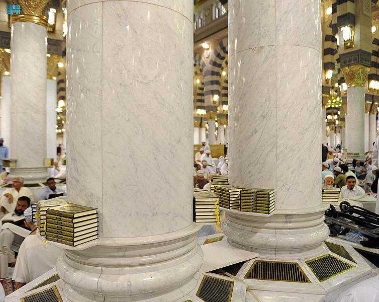 قاصدو المسجد النبوي ينعمون بأجواء معتدلة عبر محطة تكييف تضم أكبر مكثف لتبريد الماء في العالم