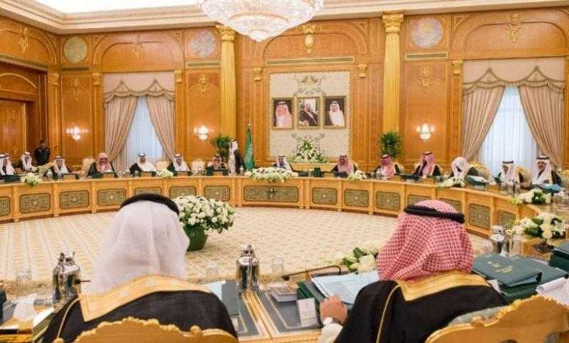 مجلس الوزراء السعودي برئاسة خادم الحرمين الشريفين يفوض وزير النقل بالتباحث مع مصر لإبرام اتفاقية تطوير عبور سفن النزهة