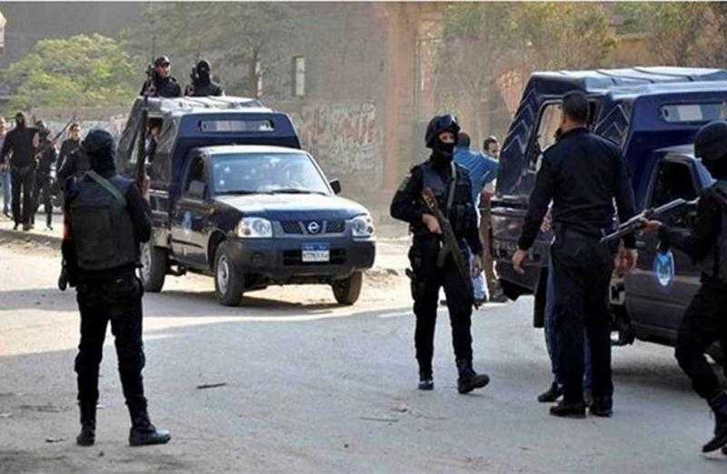 القبض على عصابة لسرقة الشقق السكنية والدرجات النارية بالقاهرة