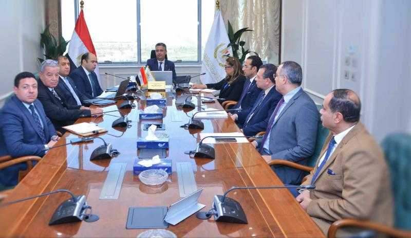 وزير التموين يلتقي رئيس جهاز حماية المنافسة لبحث سبل التعاون المشترك