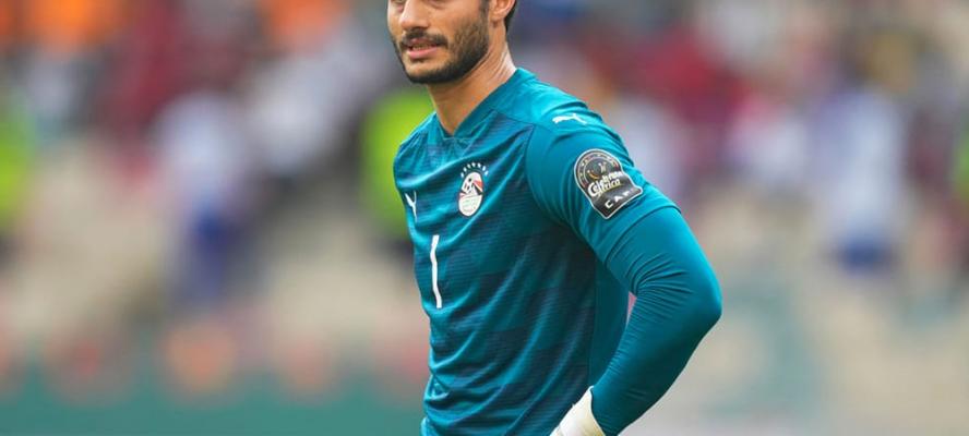 لاعبو الأهلي الدوليون ينضمون للتدريبات اليوم