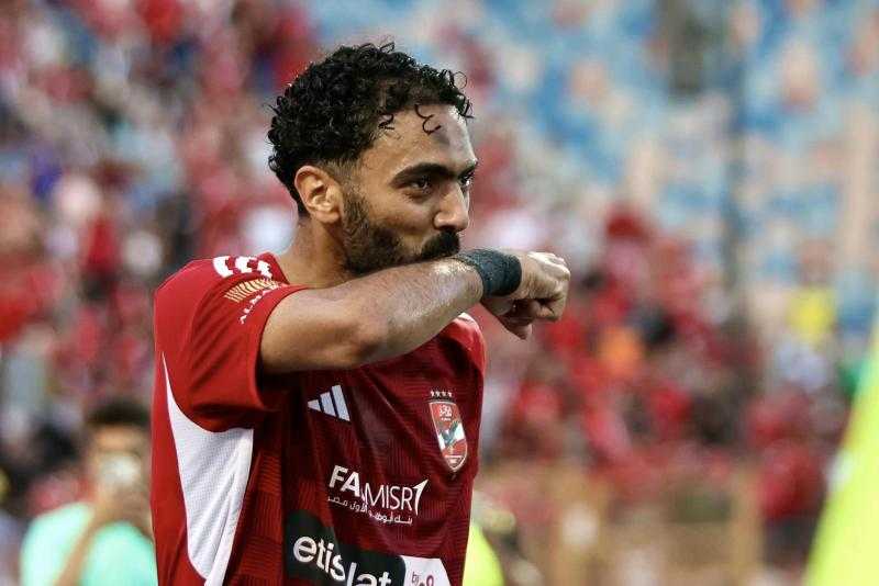 مفاجأة.. رسميا فريق قطري يطلب التعاقد مع حسين الشحات