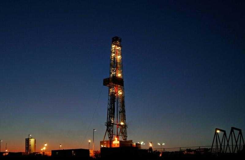 وكالة الطاقة الدولية تتوقع تباطؤ نمو الطلب العالمي على النفط