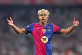 رئيس برشلونة يحسم الجدل حول مستقبل يامال مع البارسا