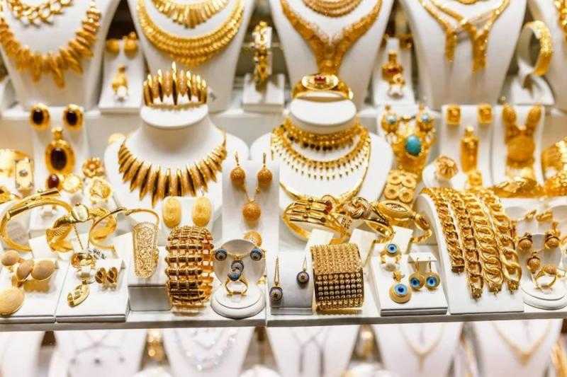 أسعار الذهب في مصر مع بداية تعاملات الأحد 18 مايو