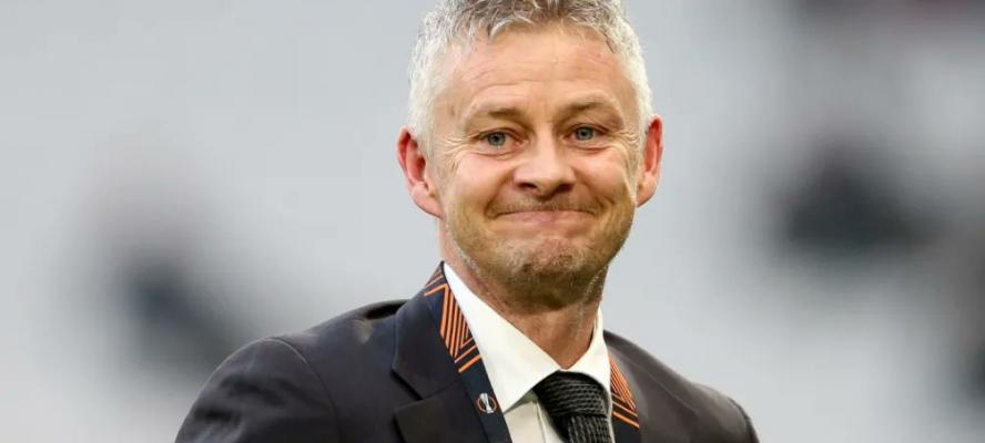 سولشاير يقترب من العودة الى مانشيستر يونايتد لخلافة اموريم