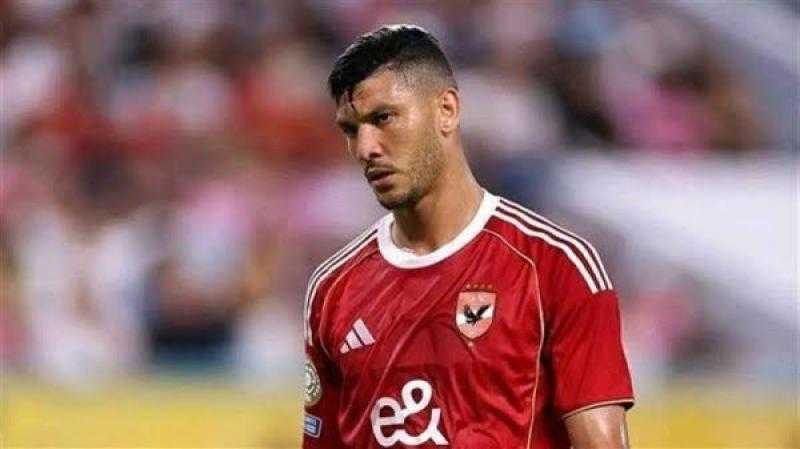 مصدر يكشف موقف أشرف داري من الإعارة بعد عرض الأهلي