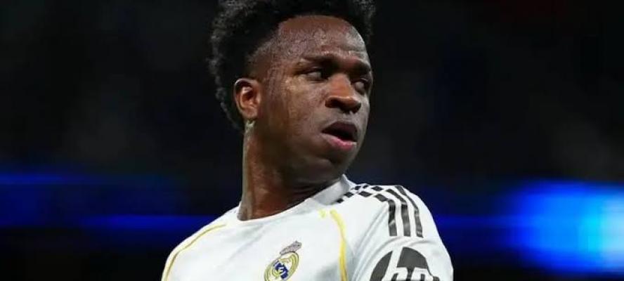بعد راحة كأس العالم.. فينيسيوس جونيور يعود لتدريبات ريال مدريد